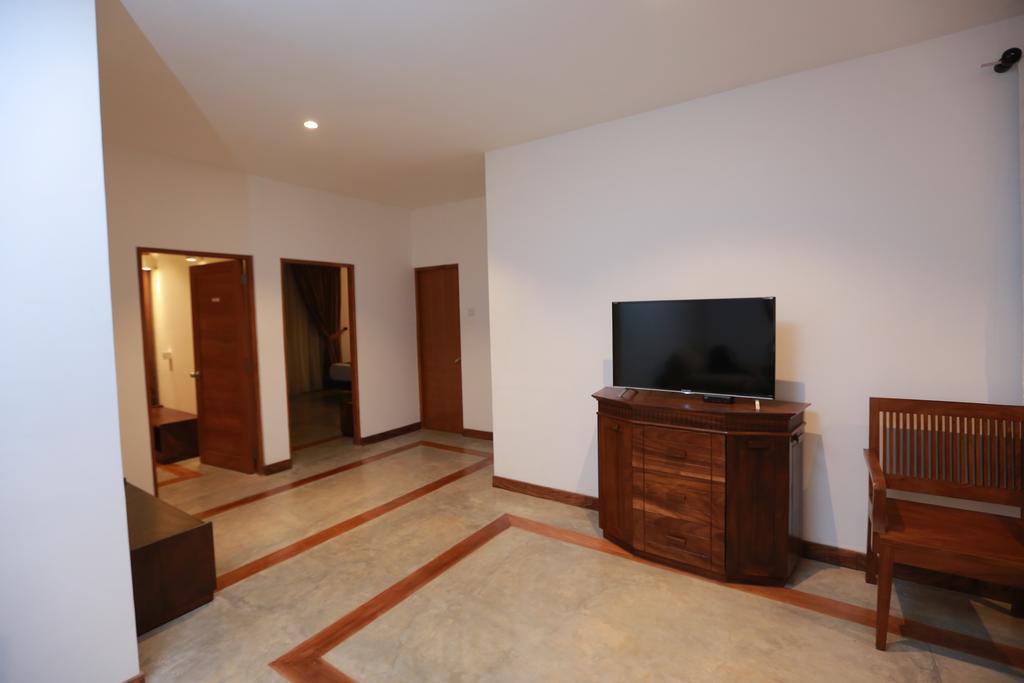 Refresh Hotel Хиккадува Экстерьер фото