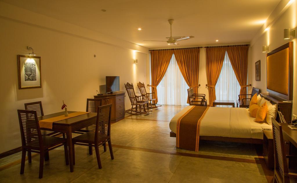 Refresh Hotel Хиккадува Номер фото